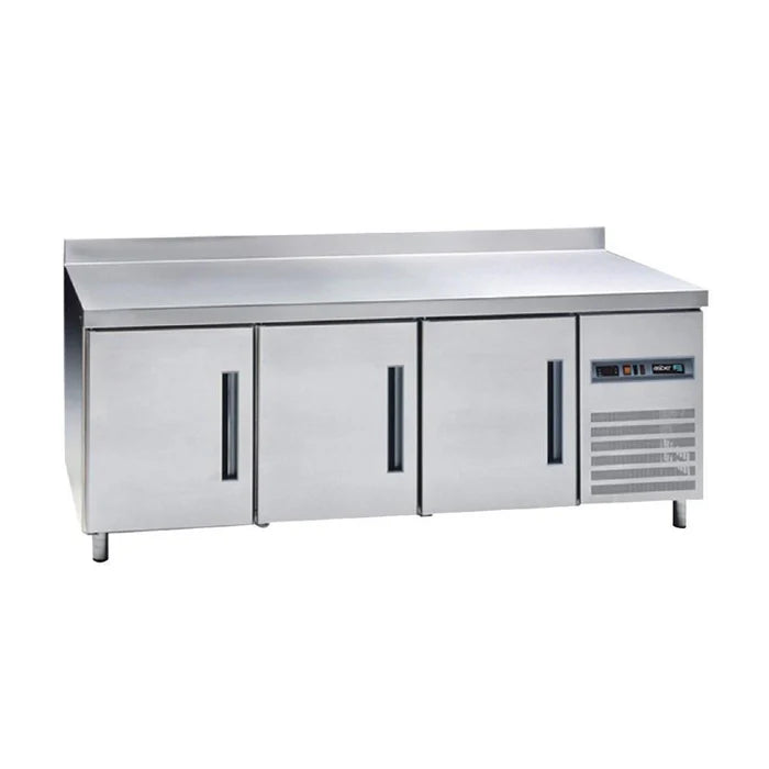 MESA REFRIG. DE TRABAJO - 600 MM. DE PROFUNDIDAD. RESPALDO/LAMBRIN DE 100 MM. DE ALTURA